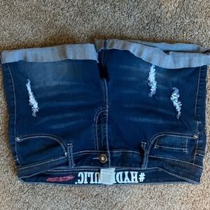 Dark denim short